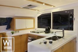 Nautitech 482 Nautitech Catamaran Interior 4