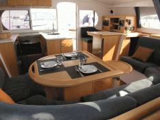 Nautitech 442 Nautitech Catamaran Interior 3