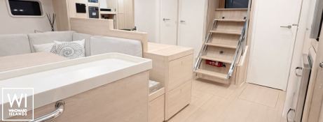 Kind of Blue  Hanse Yachts Hanse 575 Interior 18