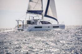 Leopard  4000 Robertson & Caines Exterior 3