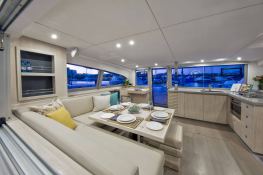 Leopard  4000 Robertson & Caines Interior 7