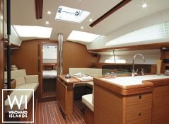 Sun Odyssey 42DS Jeanneau Interior 1