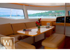 TI MOTU  Fountaine Pajot Salina 48 Interior 2