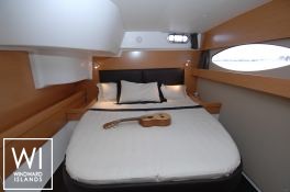 TI MOTU  Fountaine Pajot Salina 48 Interior 3
