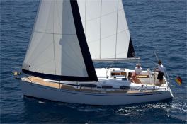 Bavaria 43 Bavaria Yachts Exterior 2