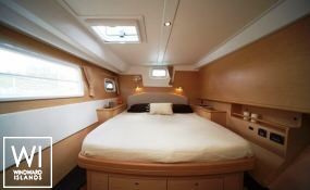 VIP ONE  Lagoon Catamaran Lagoon 500 Interior 13