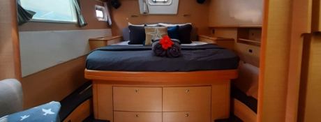 Sandstar  Lagoon Catamaran Lagoon 500 Interior 15