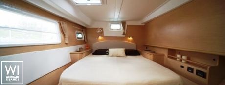 VIP ONE  Lagoon Catamaran Lagoon 500 Interior 16