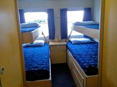 Aqua Cat   Power Cat 31M Interior 5