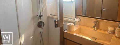 FREEDOM  Princess Yachts Princess V 78 Interior 10