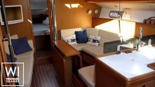 Sun Odyssey 42i Jeanneau Interior 1