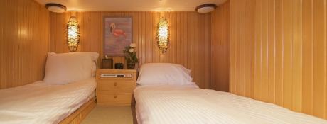 SHANGANI   Catamaran 70 Interior 12