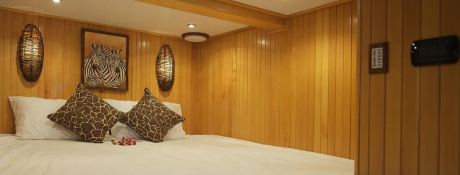 SHANGANI   Catamaran 70 Interior 14