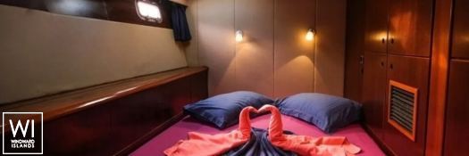 TURQUOISE  Fountaine Pajot Marquises 56 Interior 14