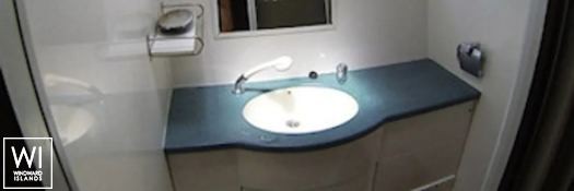 TURQUOISE  Fountaine Pajot Marquises 56 Interior 16