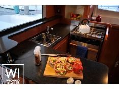 Leopard  3900 Robertson & Caines Interior 2