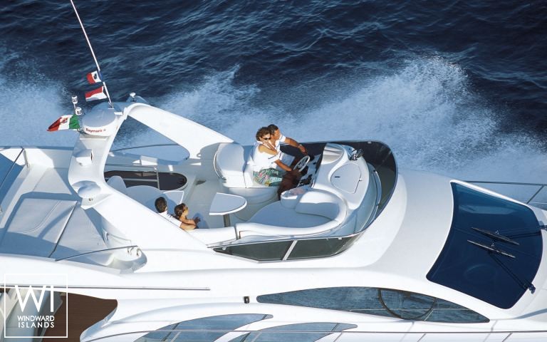 
																Azimut 50																 1