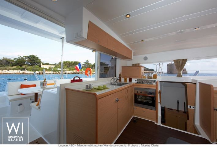 
																Lagoon 420																 5