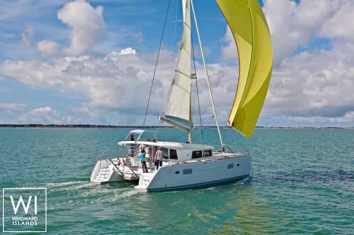 
																Lagoon 400																 4