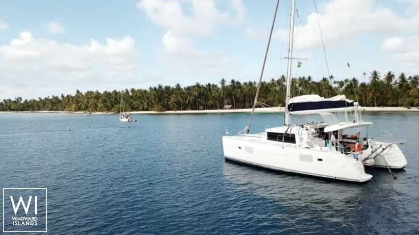 
																Lagoon 400																 5