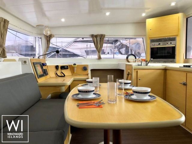 
																XEM3																 4