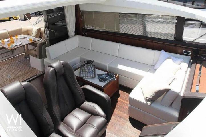 
																Princess V 62																 3