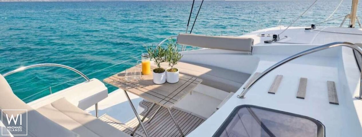 
																WORLD'S END																 5