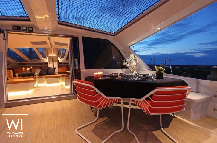 
																Speeg																 1