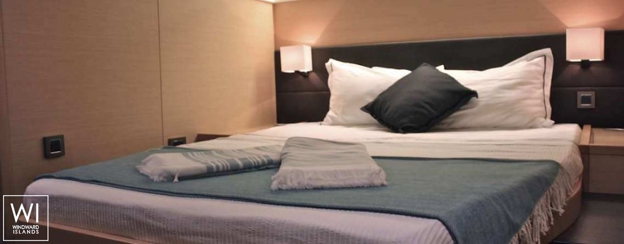 
																Kaskazi Four																 6