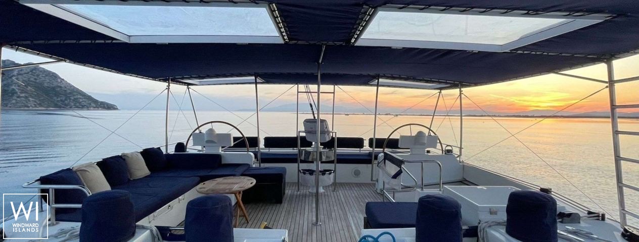 
																Blue Griffin																 6