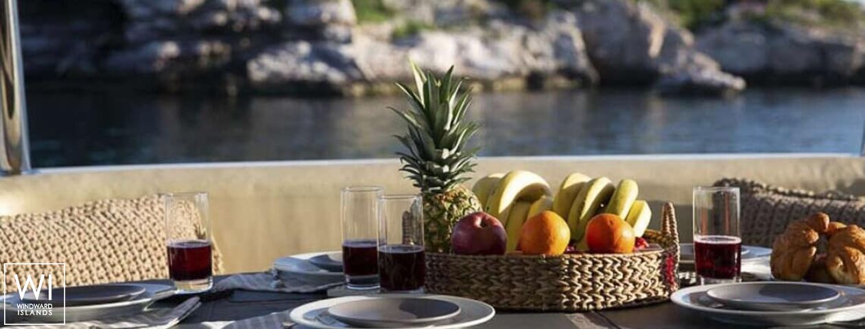 
																Medusa																 5