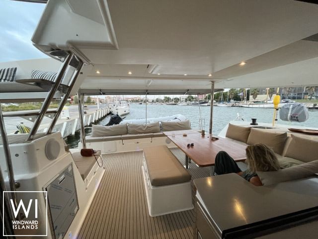 
																MeHo																 5