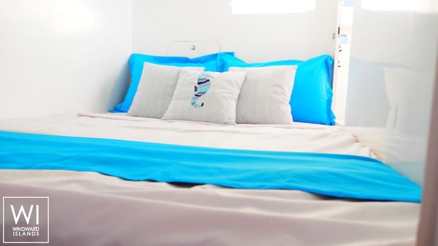 
																Islands Spirit 38																 5