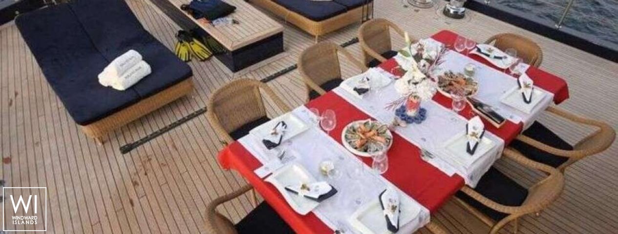 
																Perla del Mare																 4