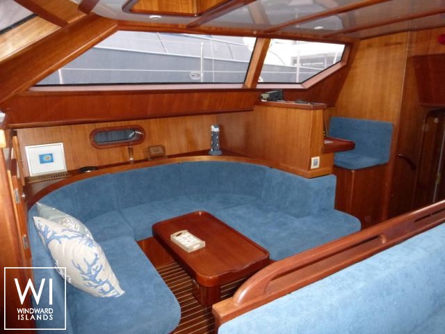 
																Sloop 21M																 4