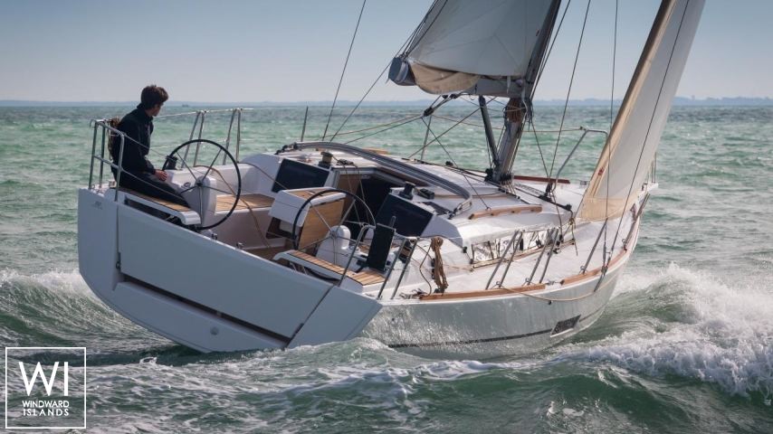 
																Dufour 350																 1