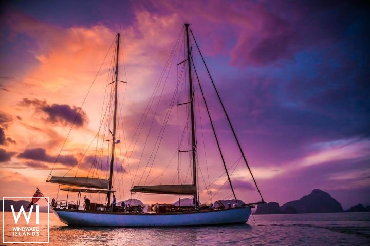 
																Aventure																 0