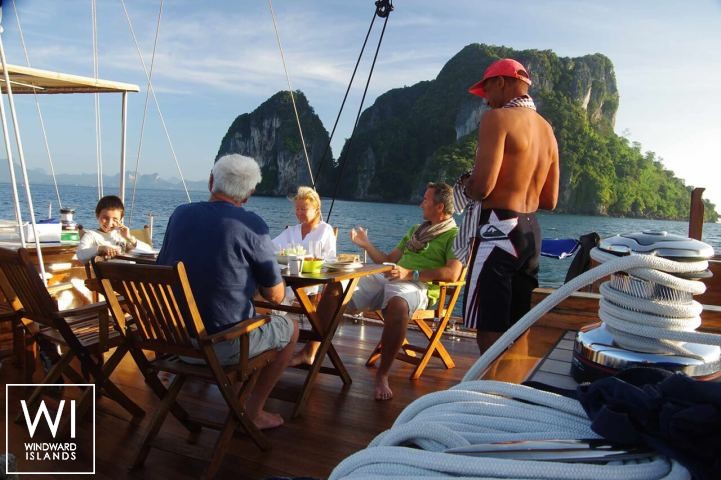 
																Aventure																 6