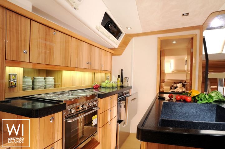 
																Hanse 630																 5