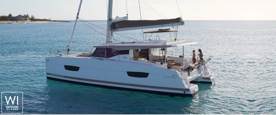 
																Lucia 40																 3