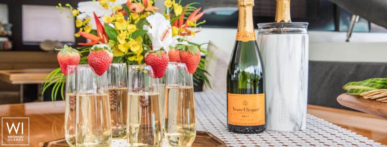 
																ULTRA																 3