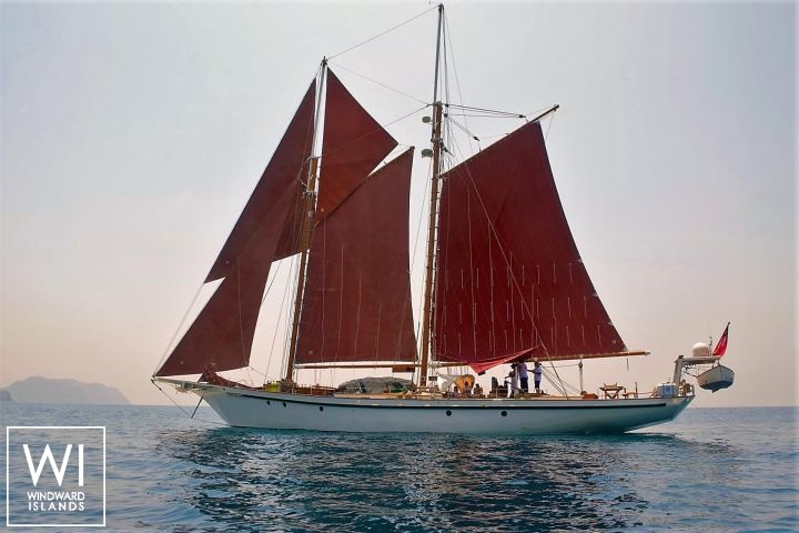 
																Dallinghoo																 2