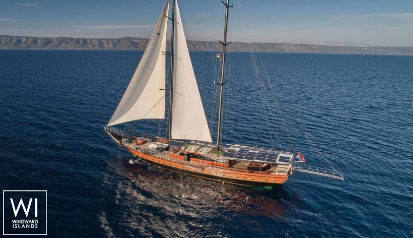 
																Stella Maris																 0