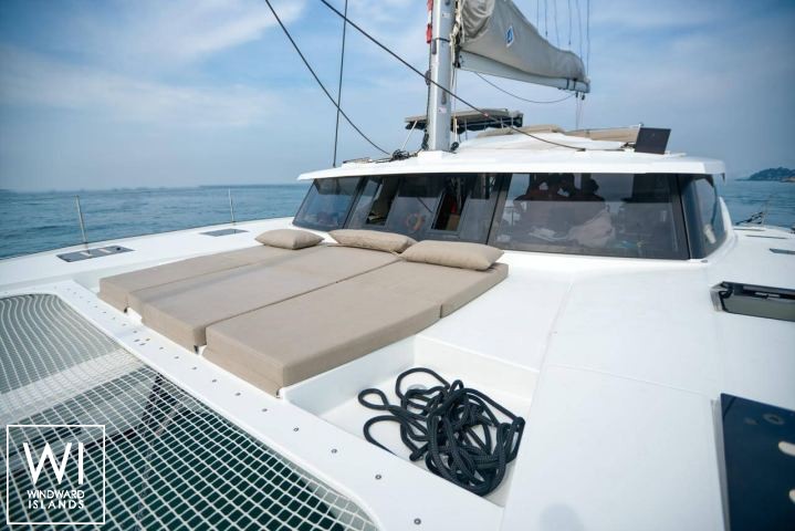 
																Dakota																 2