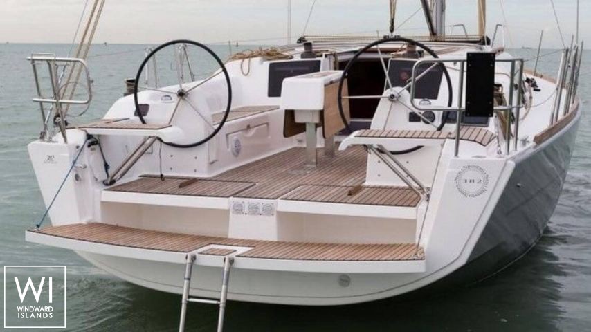 
																Dufour 38																 2