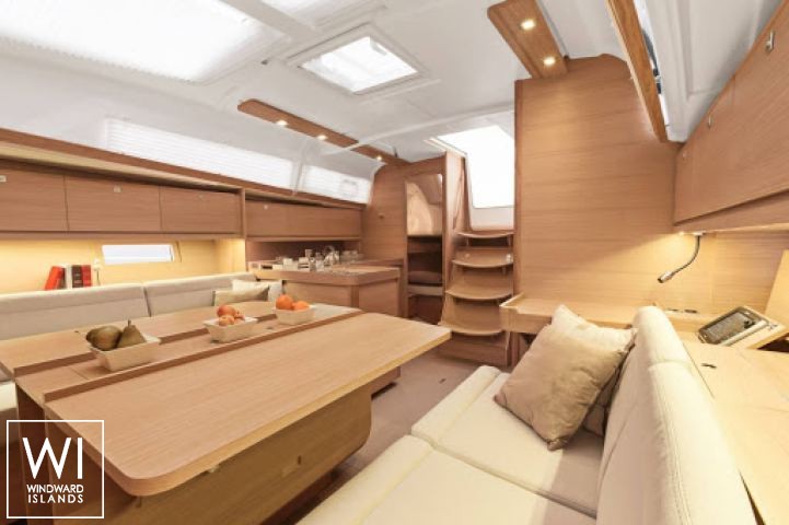 
																Dufour 38																 4