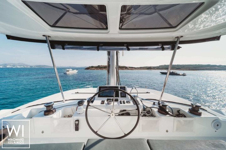 
																Lagoon 50																 4