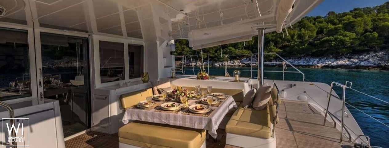 
																FLO																 2