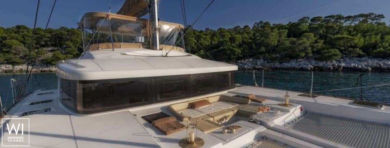 
																FLO																 5