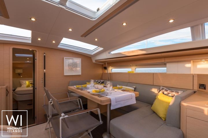 
																Jeanneau 58																 6